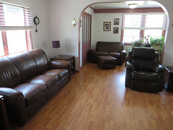 4th image of 206 Stone Ave