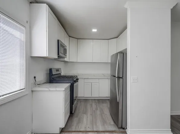 736 Grand Ave #B, Spring Valley, CA 91977