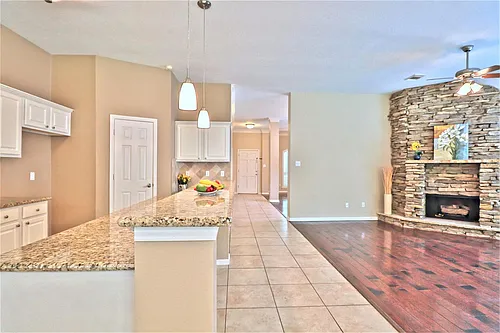 4530 Springfield Lakes St Photo 1