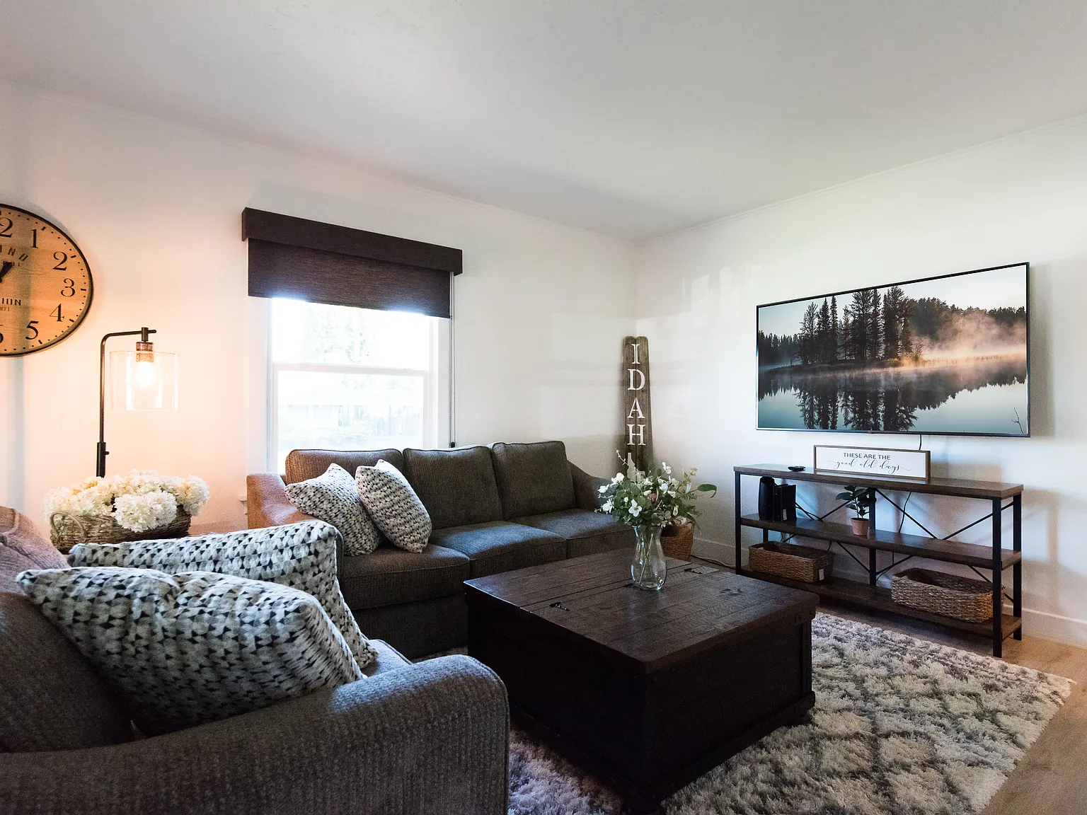 2 bed, 816 sqft, $2,400 — Photo 3