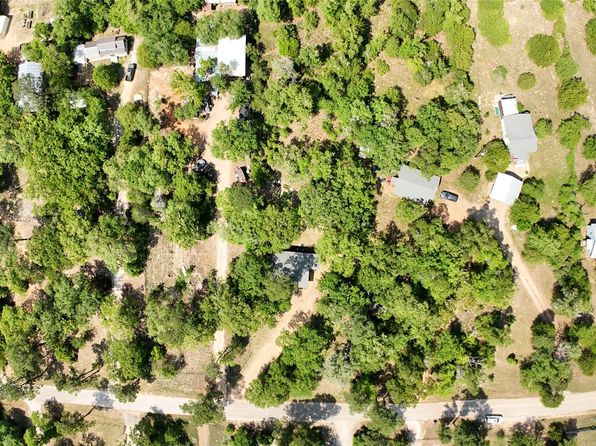 130 Peace Haven Ln, Bastrop, TX 78602