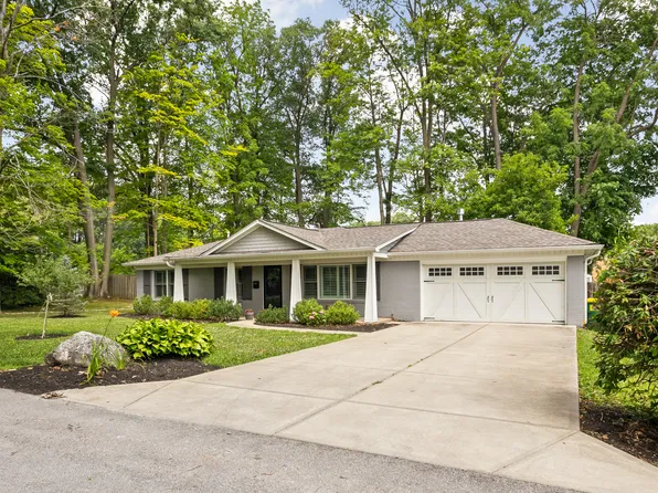 680 Academy Dr, Zionsville, IN 46077