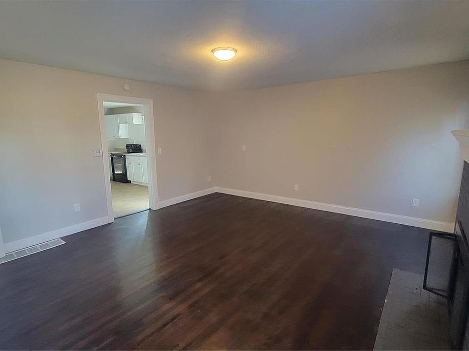 8518 Midland Blvd, Saint Louis, MO 63114 MLS 23007703 Zillow