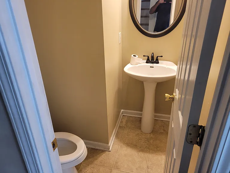 618 Millrun Ct — Photo 24