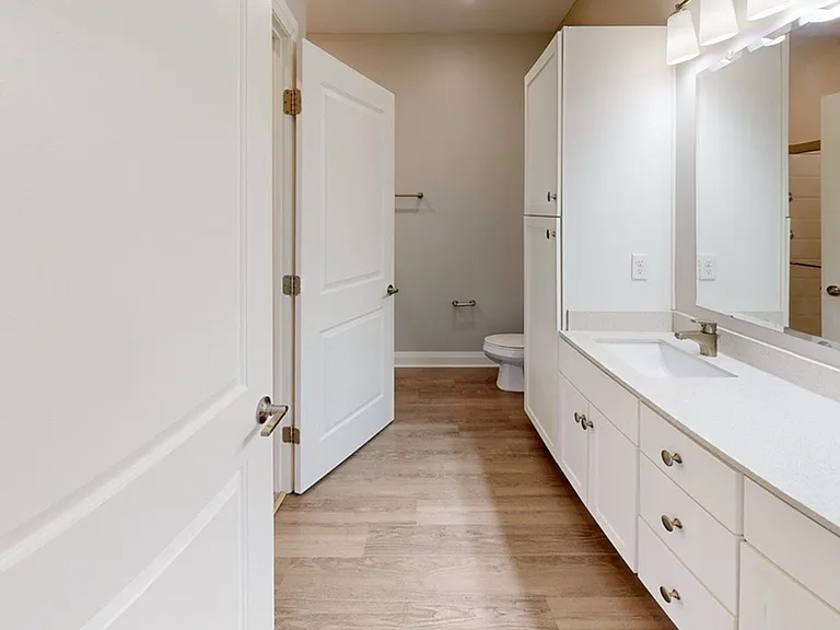 1B-Jeffrey-Park-Legacy-Bathroom Large 1B-Jeffrey-Park-Legacy-Bathroom Large