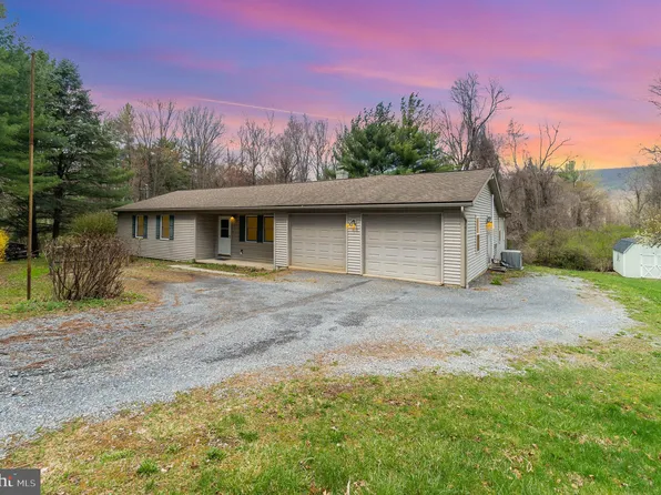 7435 Lincoln Way E #E, Fayetteville, PA 17222