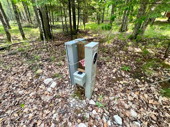 Creek Rd #5, Wausaukee, WI 54177