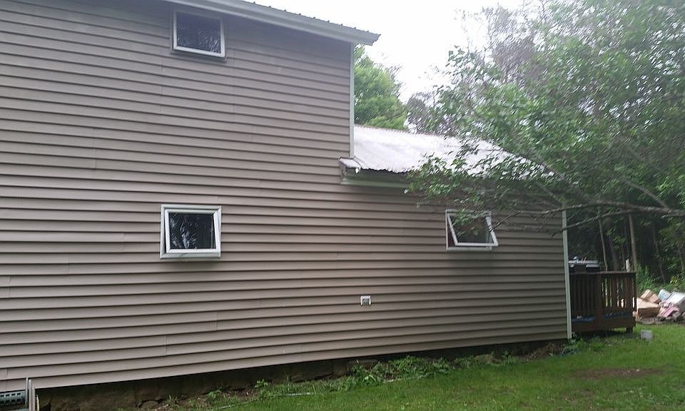 2nd image of 350 Middle Grove Rd