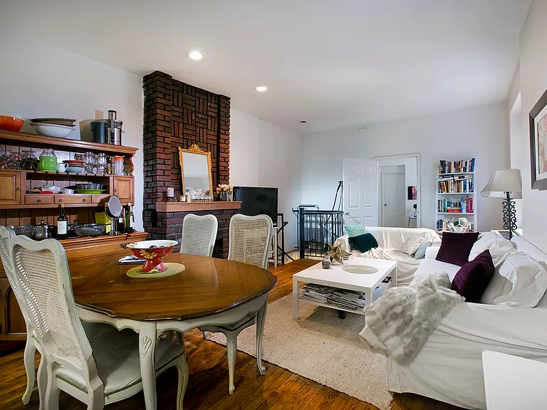 32 W 86th St #1C — Photo 3