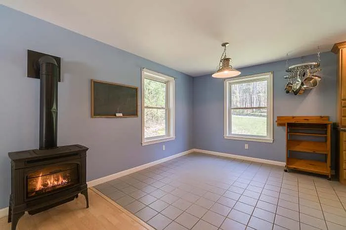 160 Stevenson Way #1 — Photo 2
