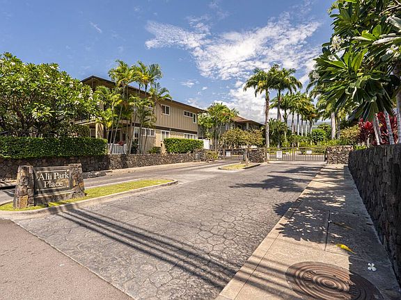 4th image of 75-6025 Alii Dr APT F102