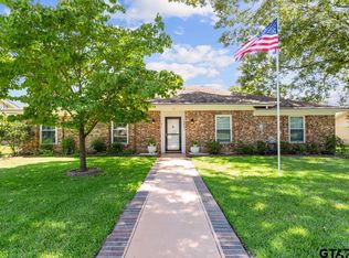 8312 Oxford Dr, Tyler, TX 75703