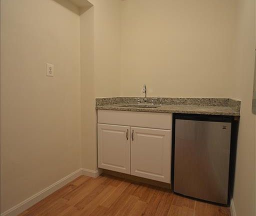 Wet Bar