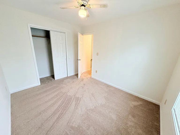 5109 W Raymond St #A — Photo 8