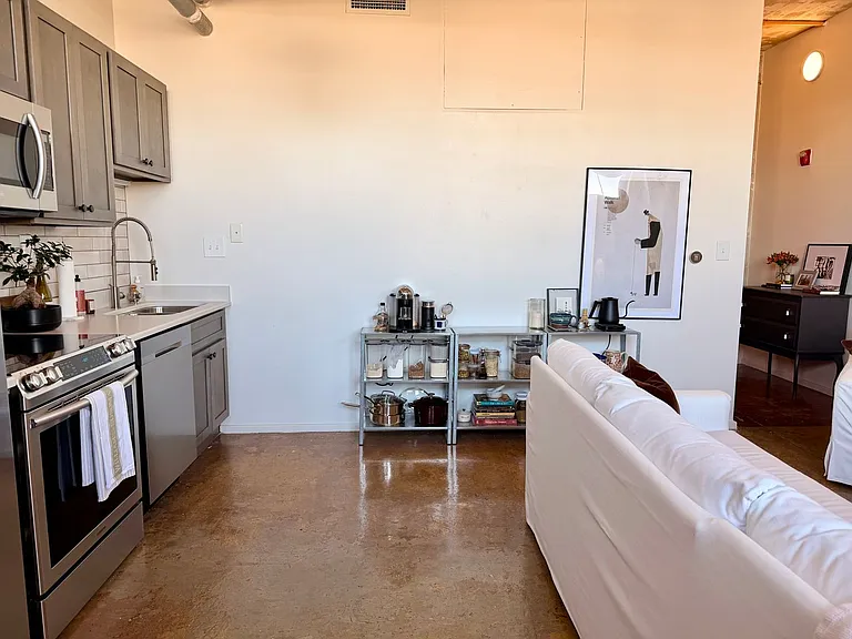 116 S Gay St — Photo 7