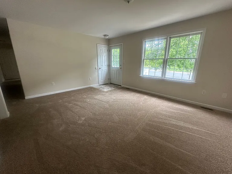 85 Pine Cone Dr — Photo 8