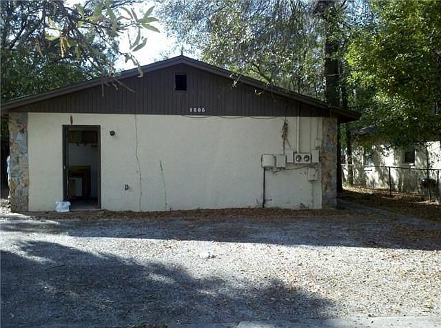1st image of 1205 E 108th Ave