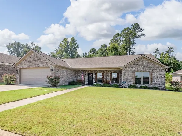 5060 Summerfield Dr E, Tuscaloosa, AL 35404
