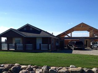 14006 Lake View Dr, Williston, ND 58801