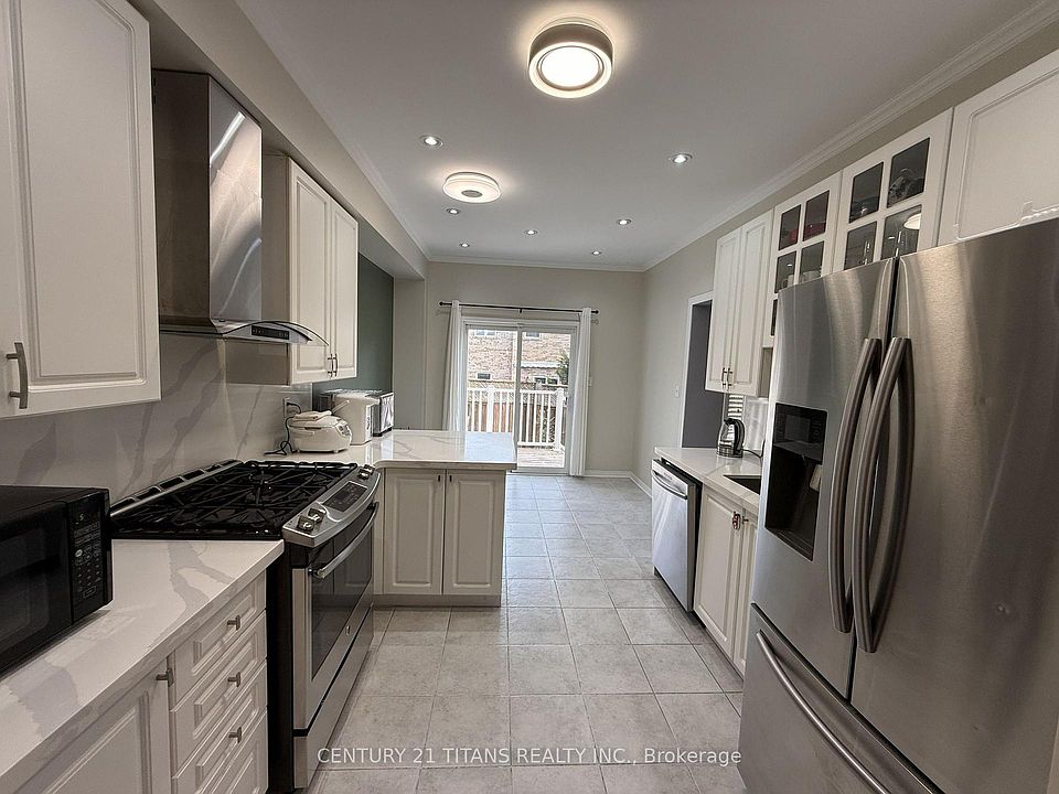 1st image of 274 Penndutch Cir