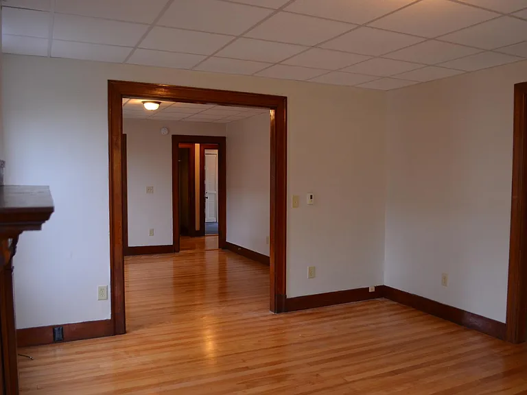 110 Revere St #1 — Photo 4