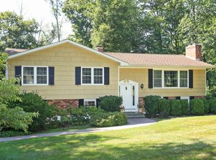 40 Edgewood Rd, Ossining, NY 10562