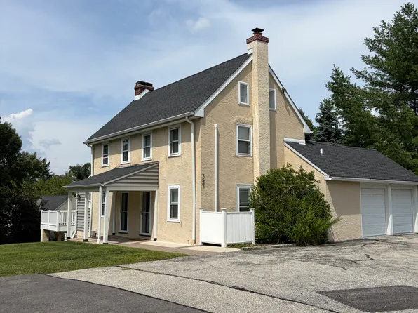 759 Germantown Pike, Lafayette Hill, PA 19444