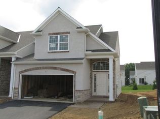 132 River Birch Dr, Lititz, PA 17543