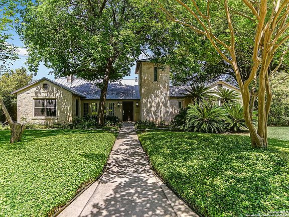 2nd image of 400 Paseo Encinal
