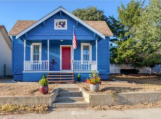 105 W Ash St, Waterville, WA 98858