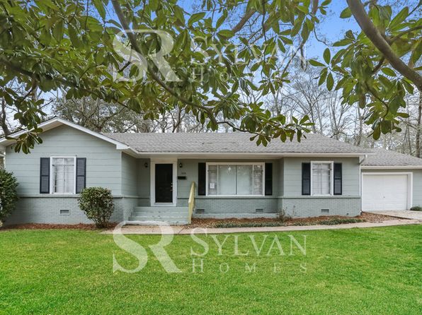 326 Hanging Moss Cir
