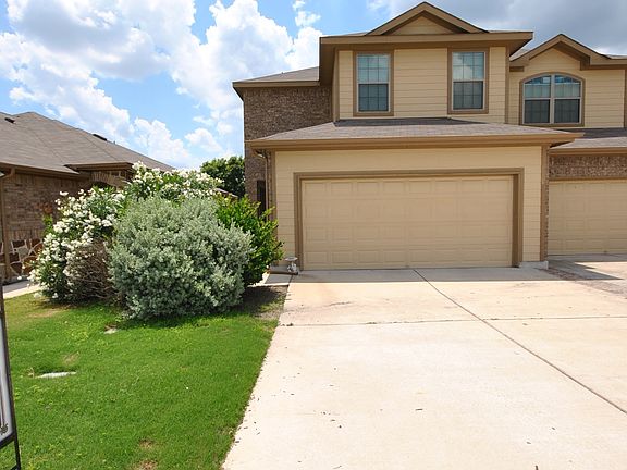 2nd image of 1420 Muirfield Bend Dr #A