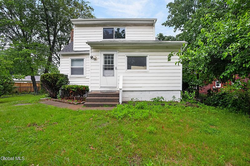2nd image of 30 Culver Avenue