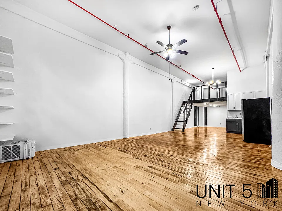 345 Eldert St #213