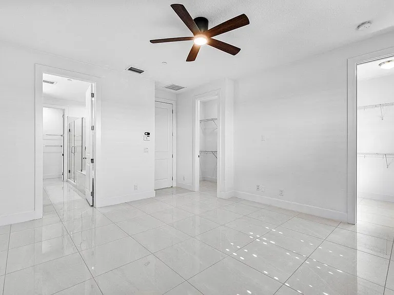 7115 Edison Pl — Photo 32
