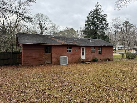 4th image of 414 Sund Dr