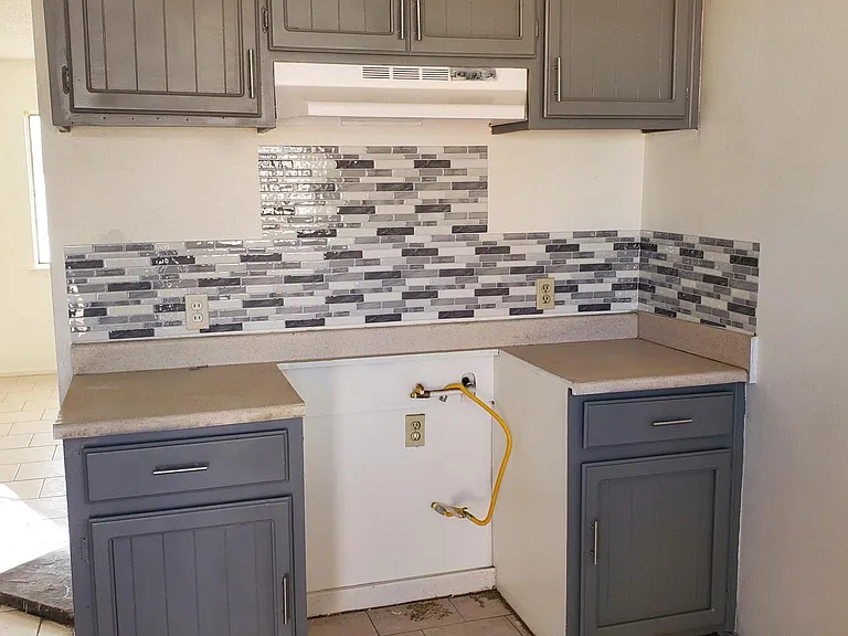 10913 Aztec Ln #D — Photo 5