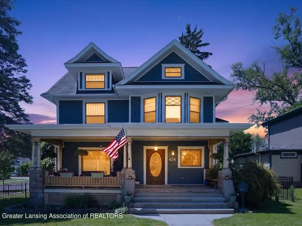 424 E Jefferson St, Grand Ledge, MI 48837