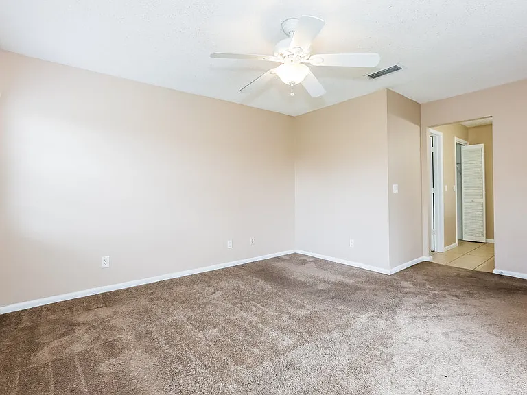 10818 Peppersong Dr — Photo 13