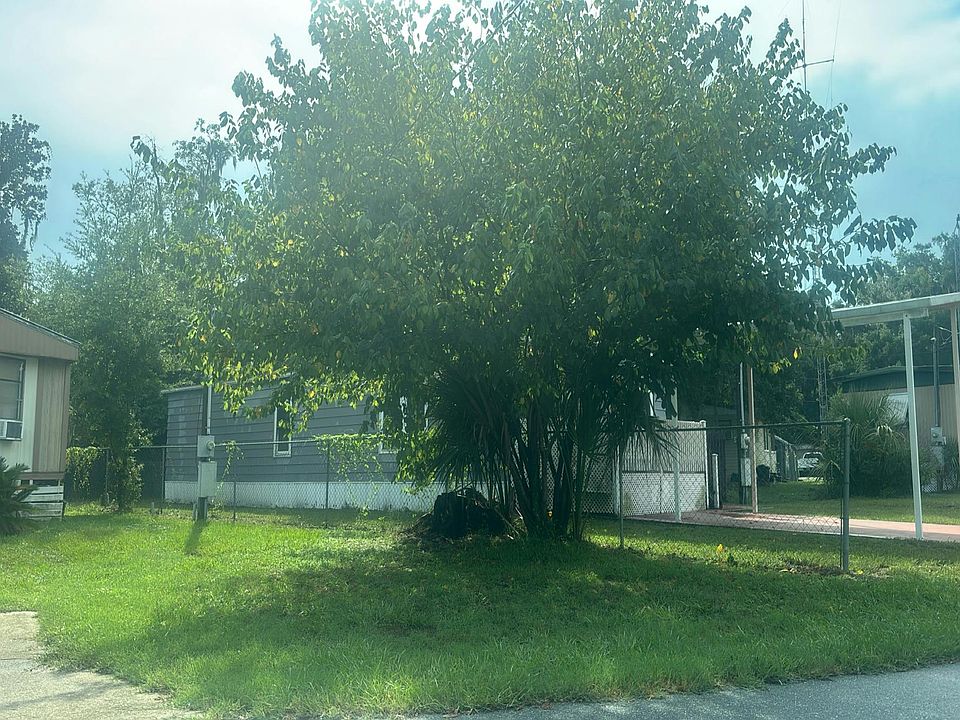 1st image of 4297 E Lake Park Dr