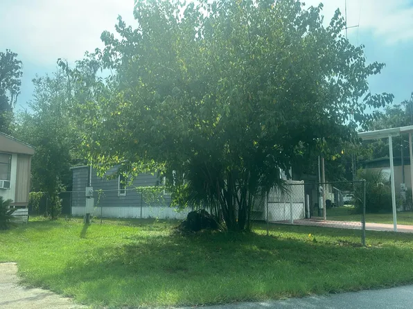 4297 E Lake Park Dr, Hernando, FL 34442