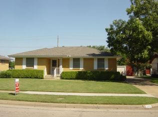 243 W Fain St, Duncanville, TX 75116