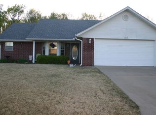 113 N 43rd St, Van Buren, AR 72956