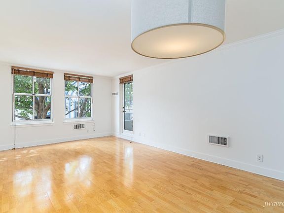 2nd image of 1650 Jackson St APT 209
