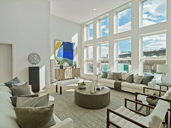 45 Garnet St #3A, Brooklyn, NY 11231