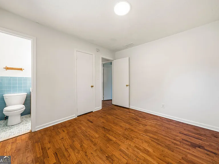 3940 Hubert Dr — Photo 29