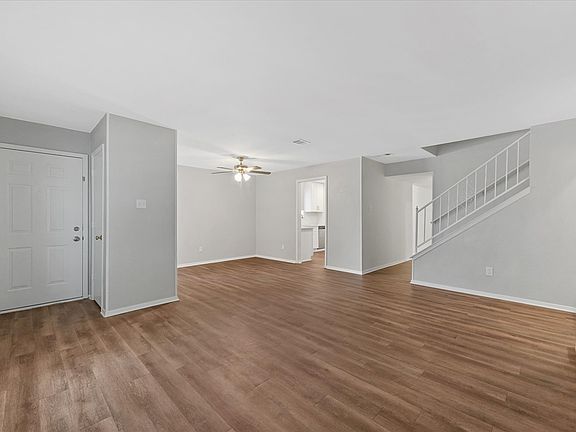 5th image of 4005 Ridgebrook Dr #4005