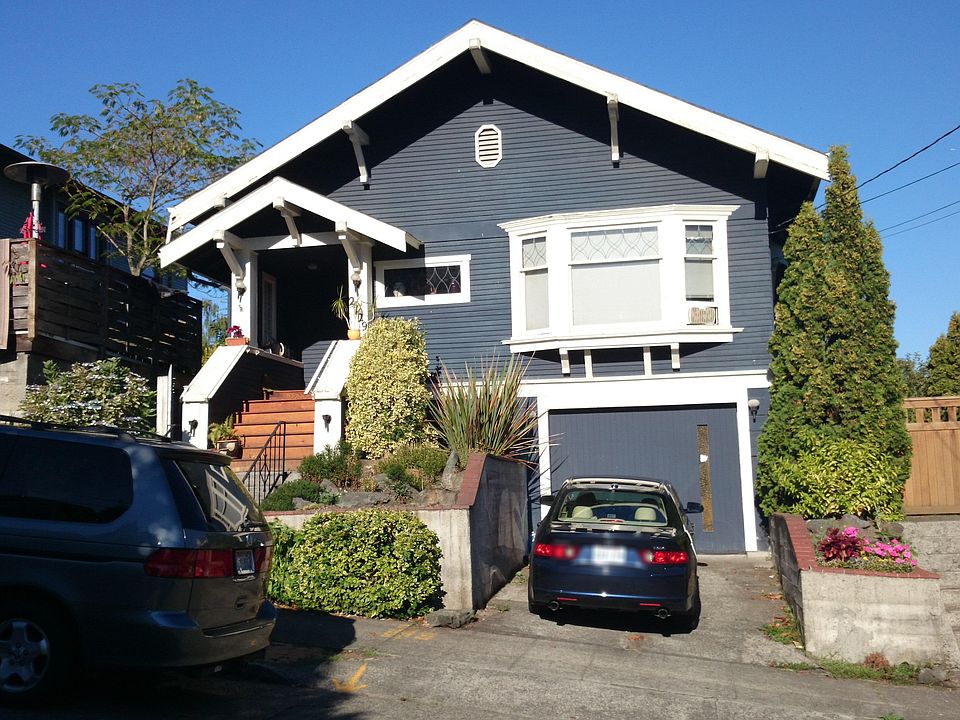 1st image of 2729 Nob Hill Ave N