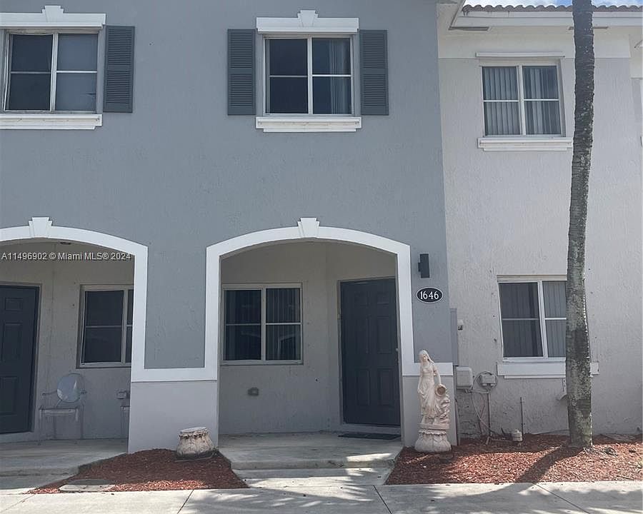1st image of 1646 SE 30th St #1646