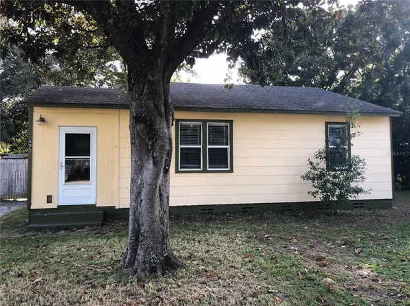 605 Alberta Ave, Auburndale, FL 33823